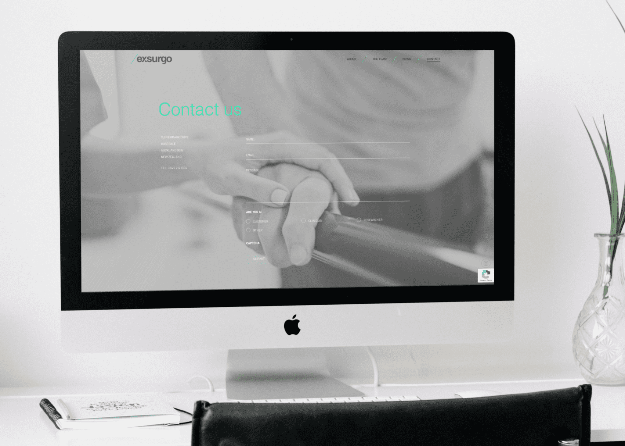 imac-mockup-scene@2x